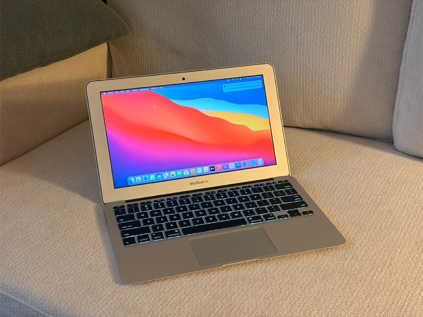 Apple MacBook Air (11-inch, Mid 2012, i5)