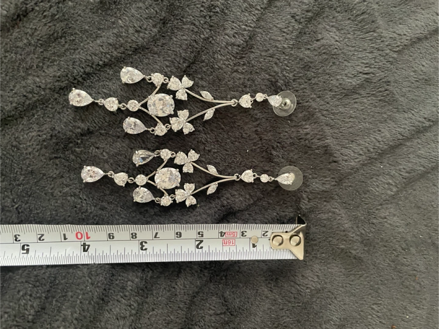 Elegant Silver Dangle Earrings - photo 2