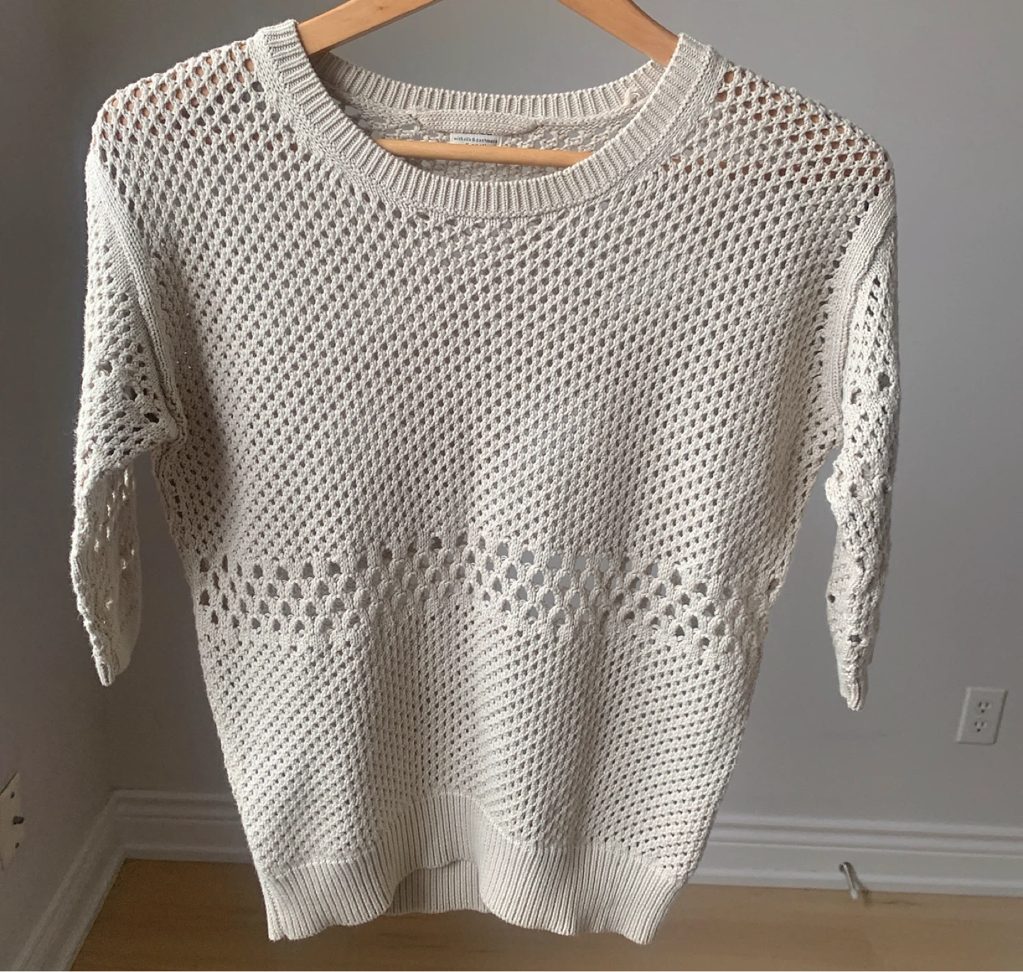 Wilfred Open Knit Short Sleeve Top – XS – Soft Greige - photo 2