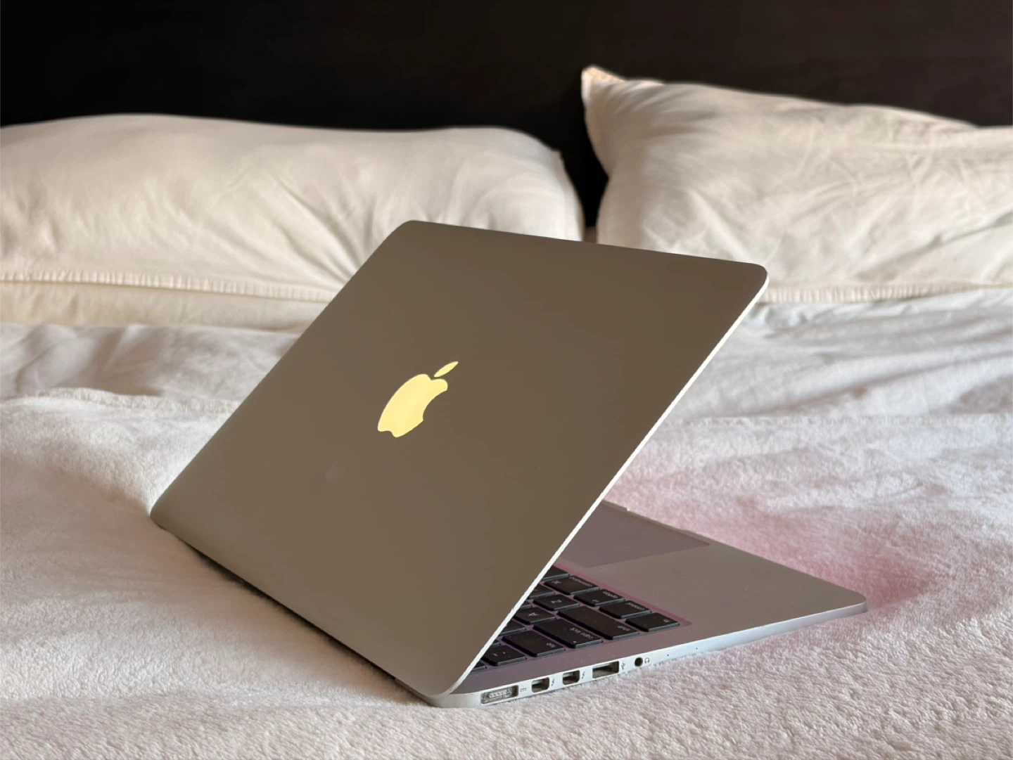 MacBook Pro (Retina, 13-inch, Early 2015)
