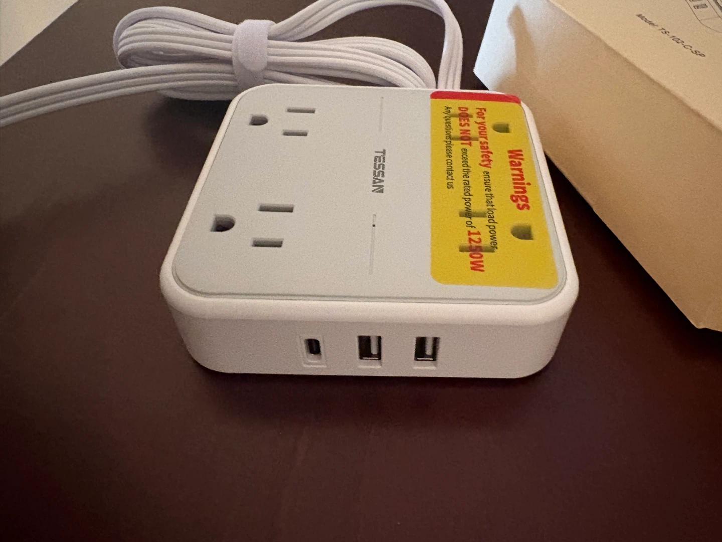 TESSAN Power Strip with USB Ports 🥕 - photo 2