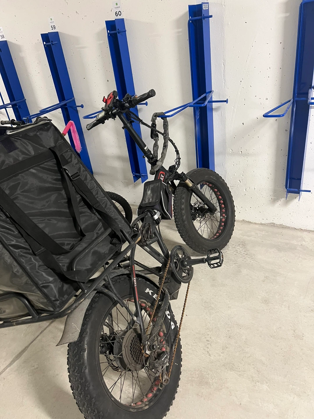 Supercycle Fat Tire Ebike with Sahar Accessories - photo 2