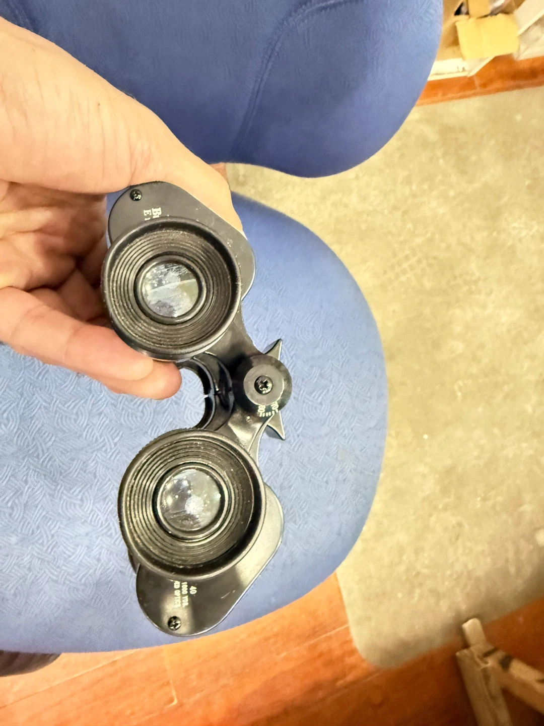 Bushnell Insta Focus Binoculars - photo 3