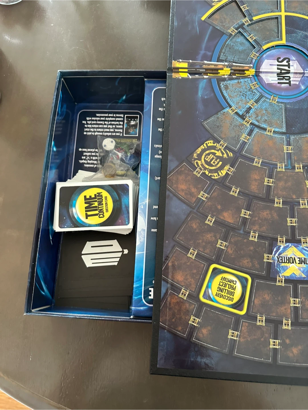Doctor Who The Time Wars Family Board Game - photo 3