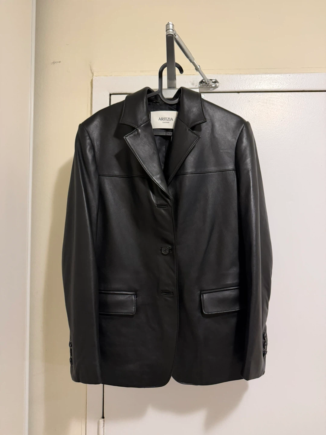 Aritzia Leather Blazer - Black, XS - photo 2