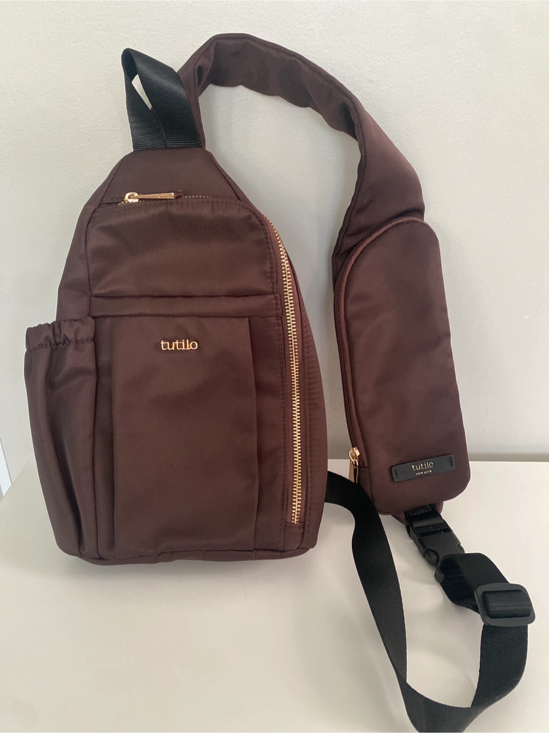Tutilo New York Sling Bag
