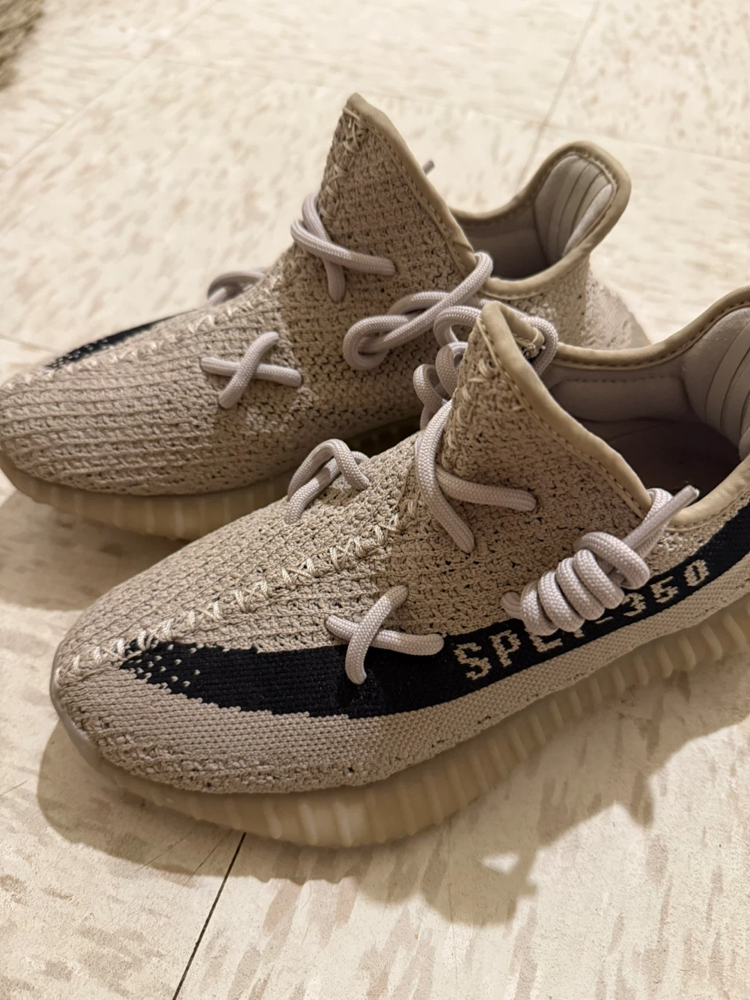Adidas Yeezy Boost 350 V2 - photo 2
