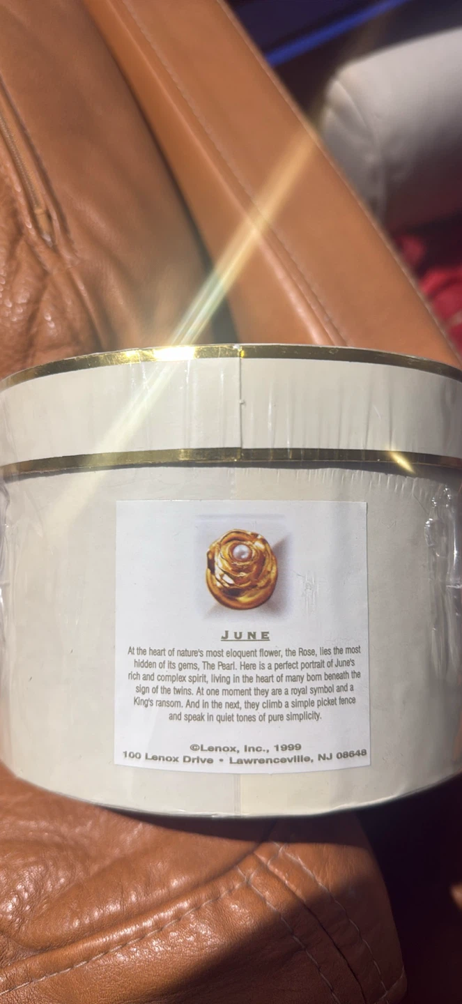 Lenox June Birthstone Collection Box - photo 2