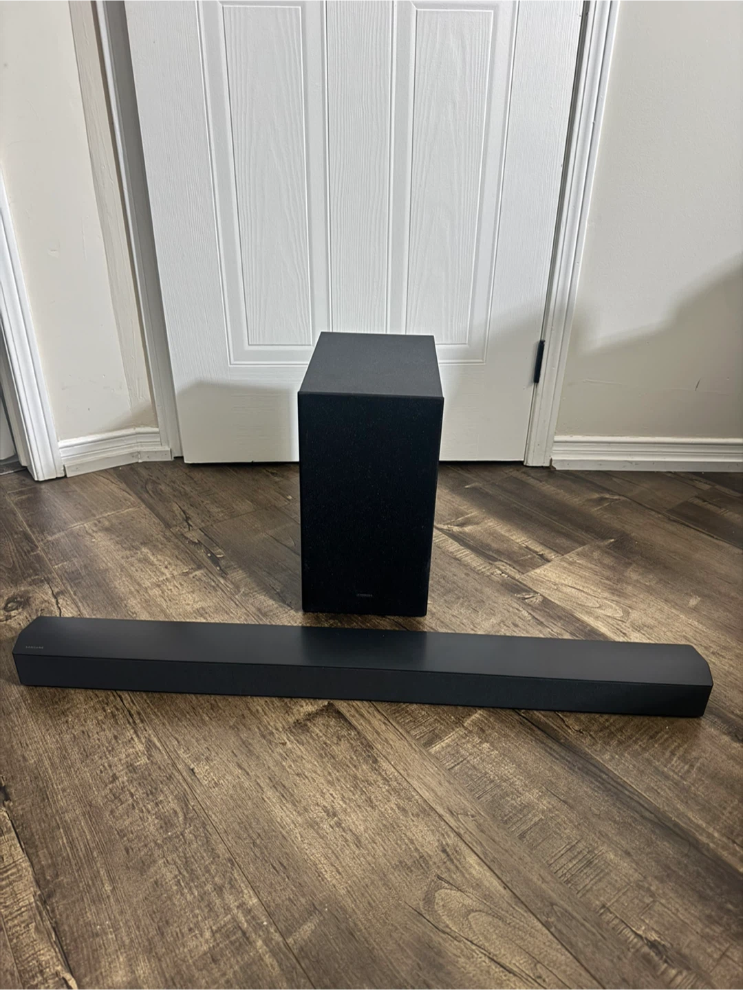 Samsung HW-C450 Soundbar with Subwoofer