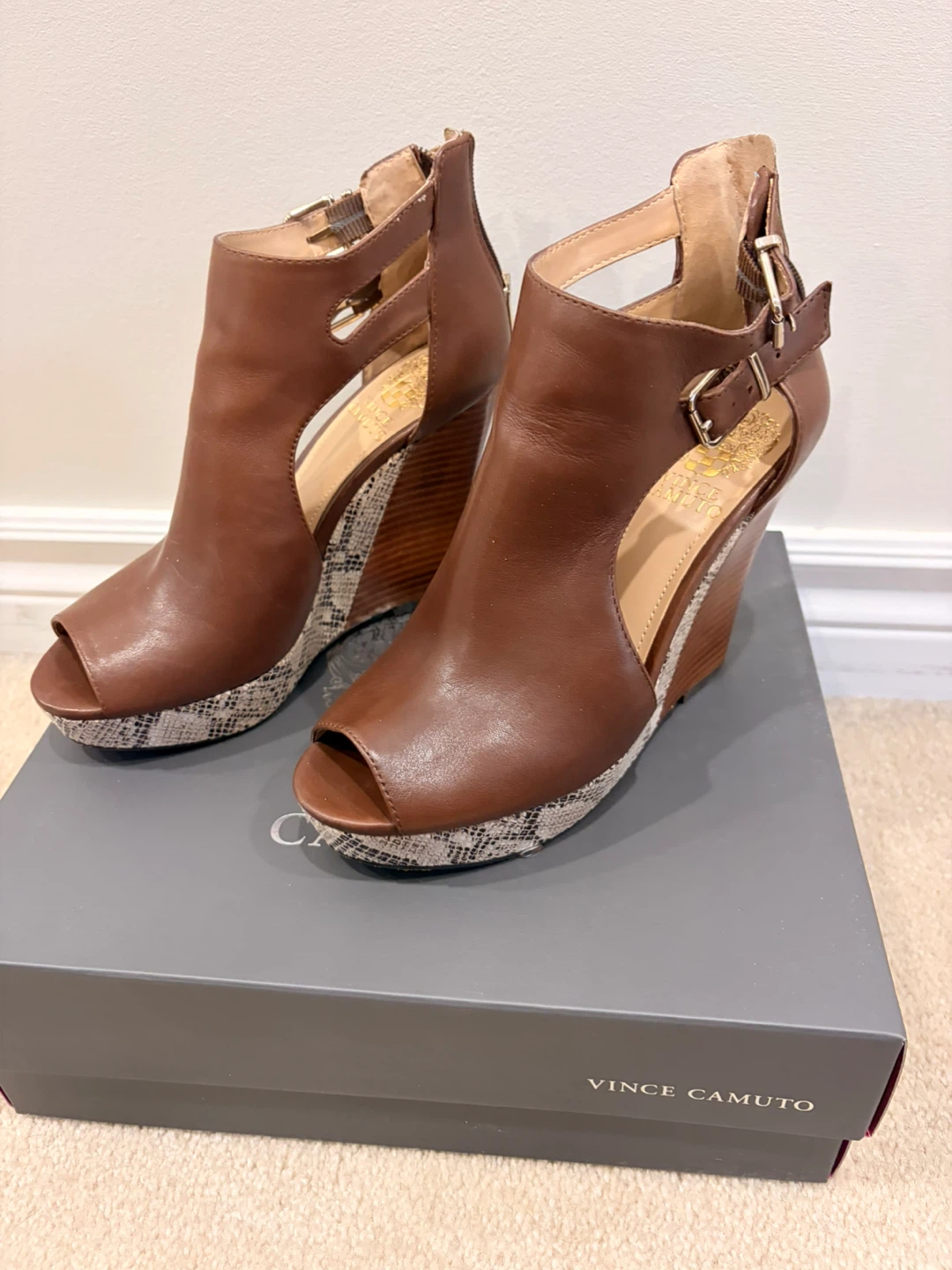 Women’s Vince Camuto Whitnee wedge sandles- size 6.5 - photo 5