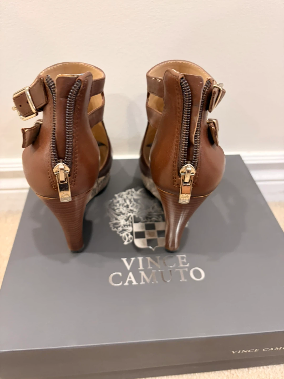 Women’s Vince Camuto Whitnee wedge sandles- size 6.5 - photo 4