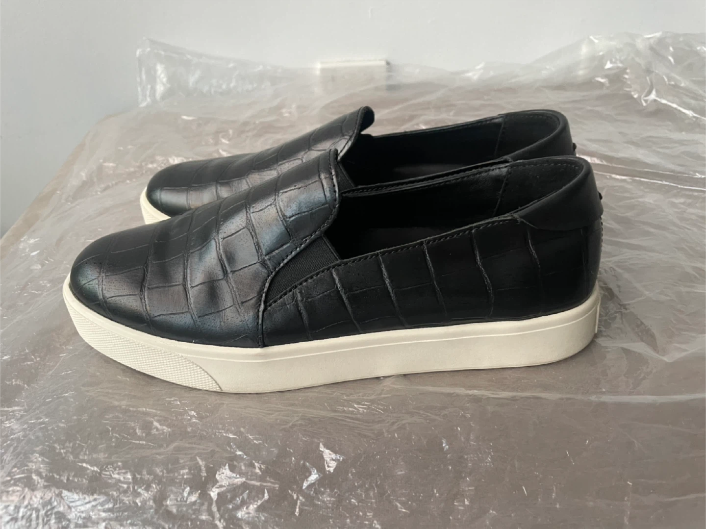 Cole Haan Black Leather Slip-On shoes, Size 8, 39 - photo 3