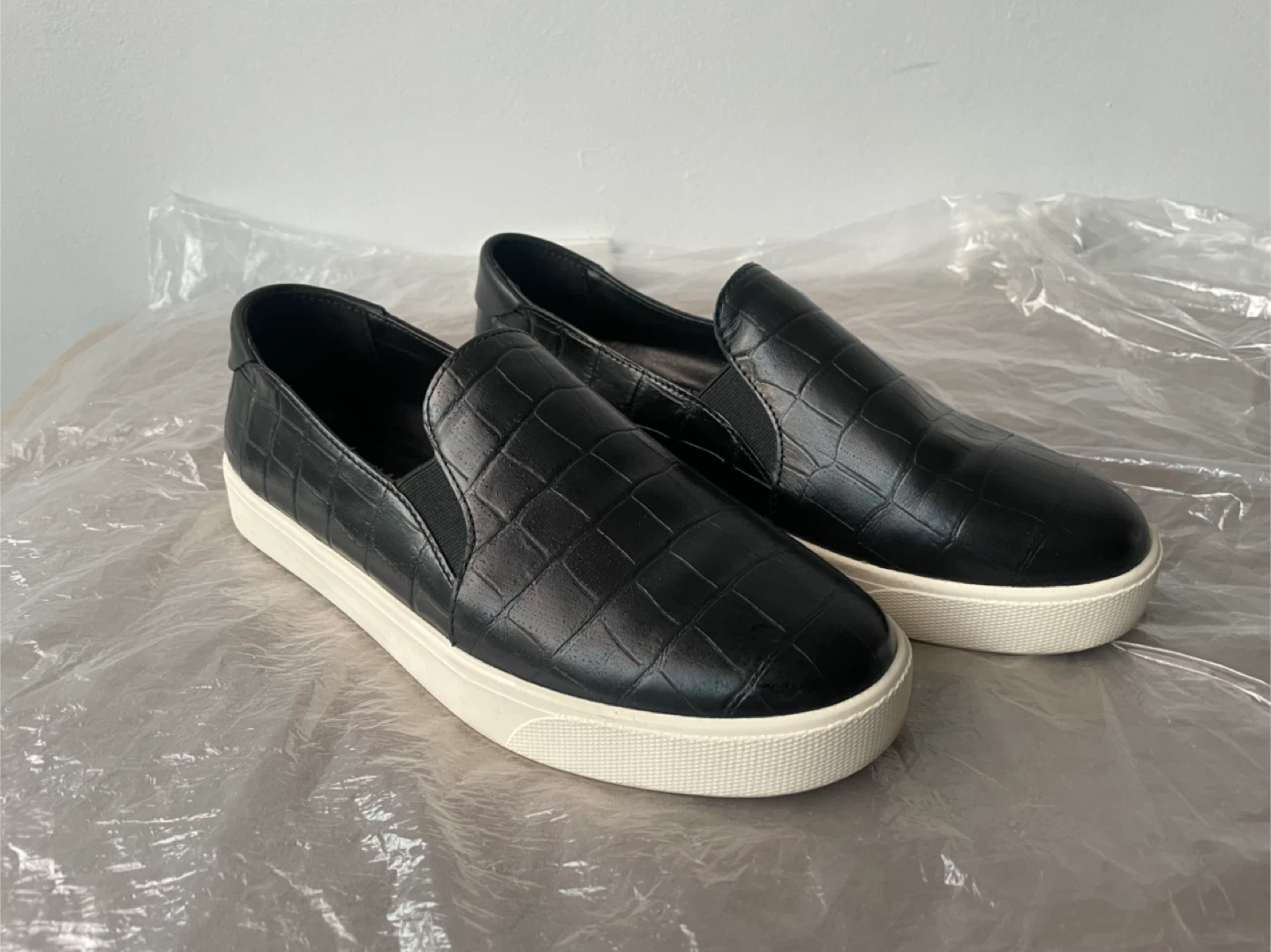 Cole Haan Black Leather Slip-On shoes, Size 8, 39