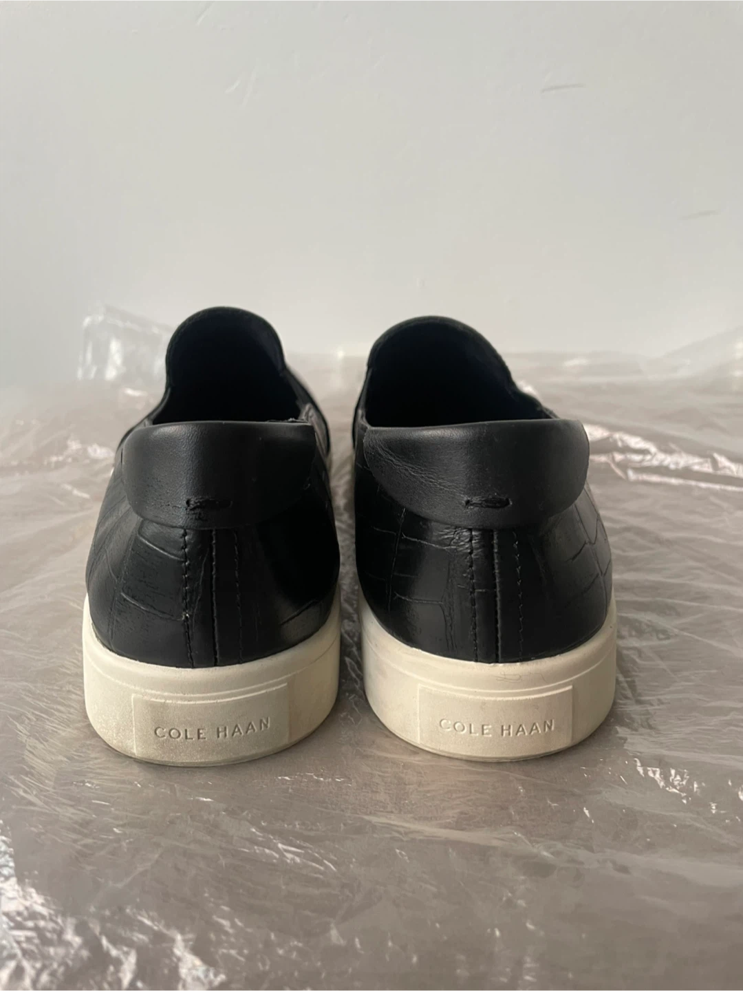 Cole Haan Black Leather Slip-On shoes, Size 8, 39 - photo 2