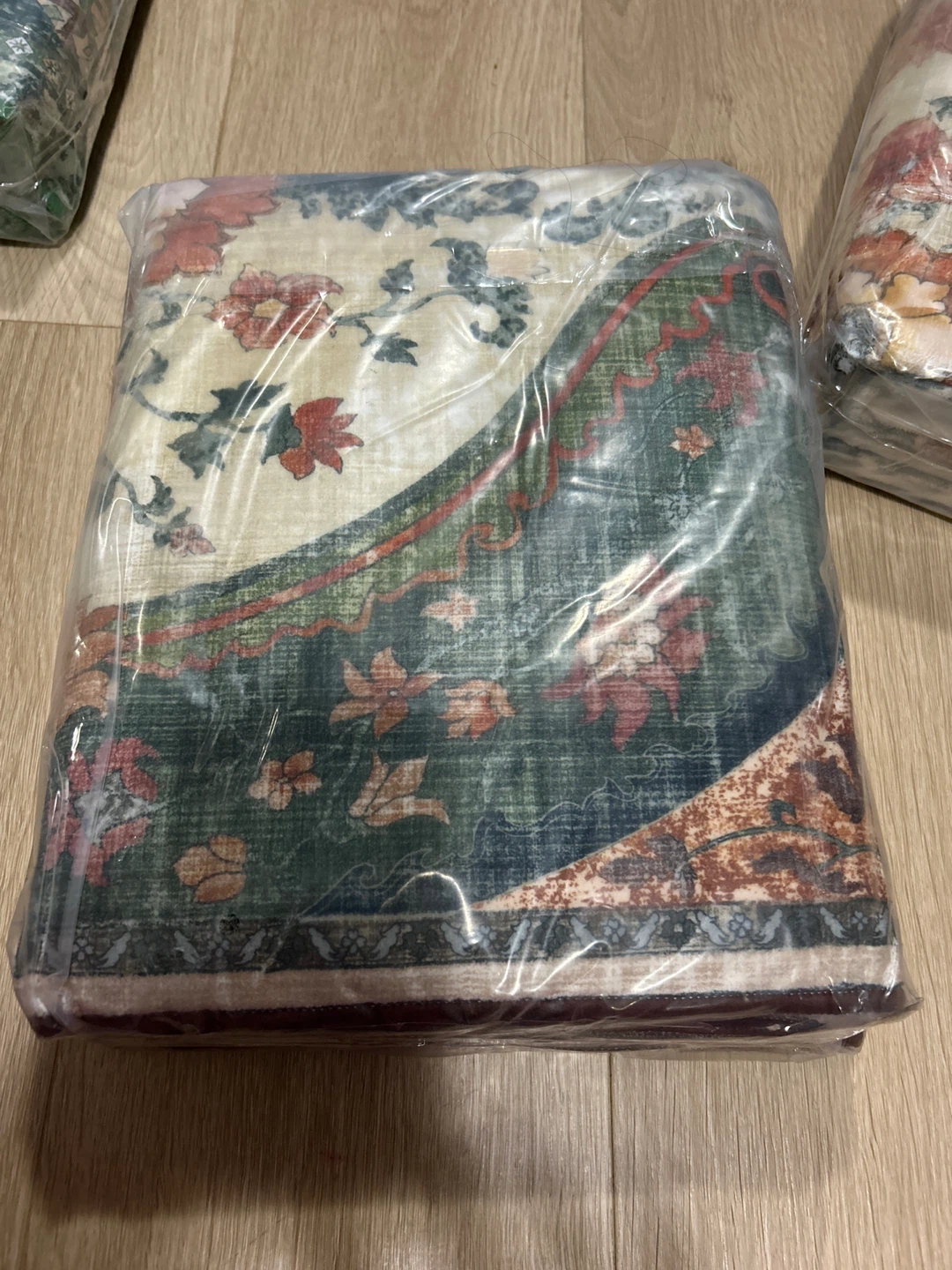 Vintage Stair Treads Rugs, New in Package🥕 - photo 4