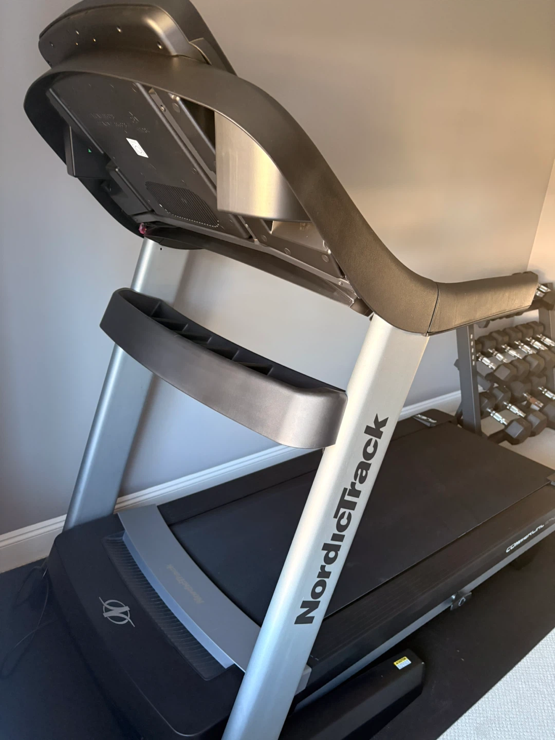 NordicTrack Commercial 2450 is a high-end folding treadmill - photo 2