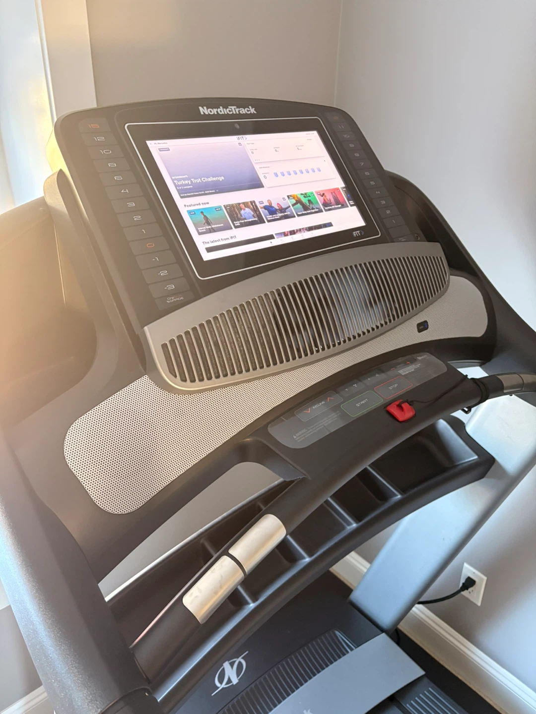 NordicTrack Commercial 2450 is a high-end folding treadmill