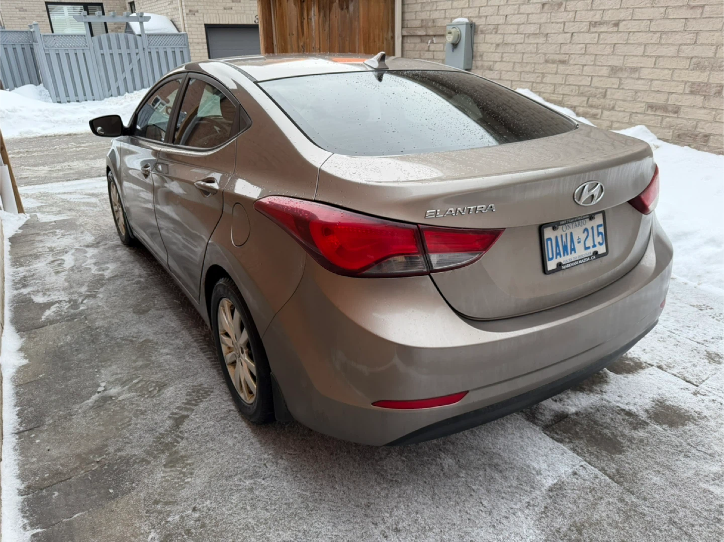 Hyundai Elantra - Sedan - photo 2