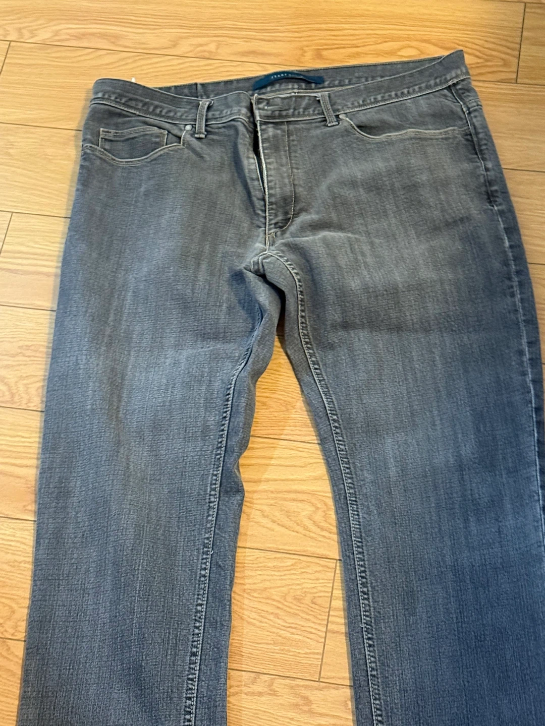 Perry Ellis Men's Gray Jeans