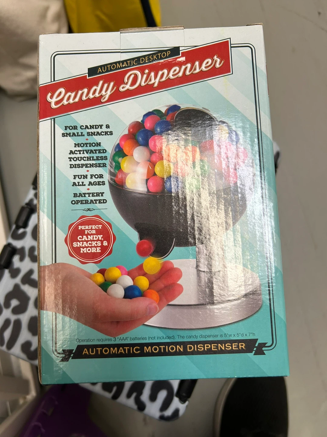 Automatic Desktop Candy Dispenser - photo 2