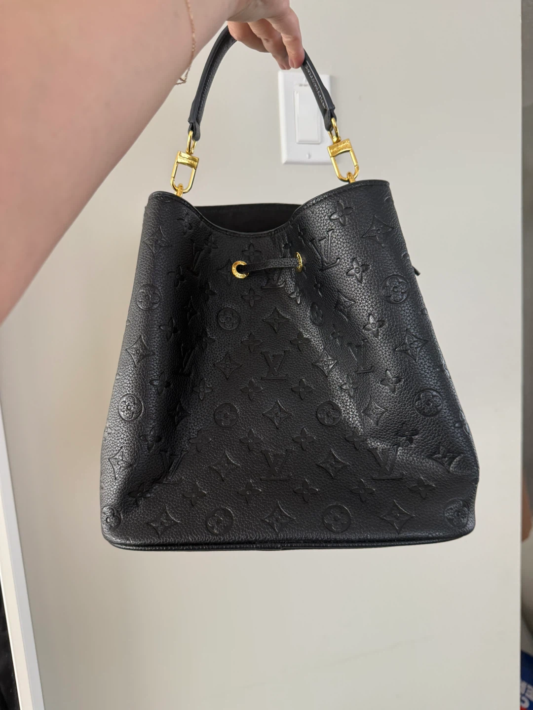 Lockme Ever BB Black handbag