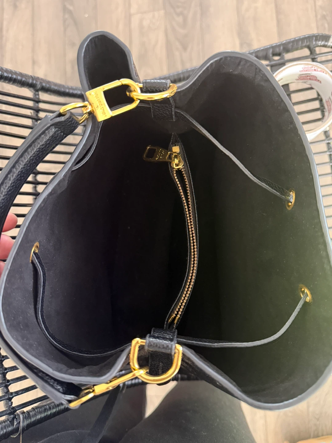Lockme Ever BB Black handbag - photo 3
