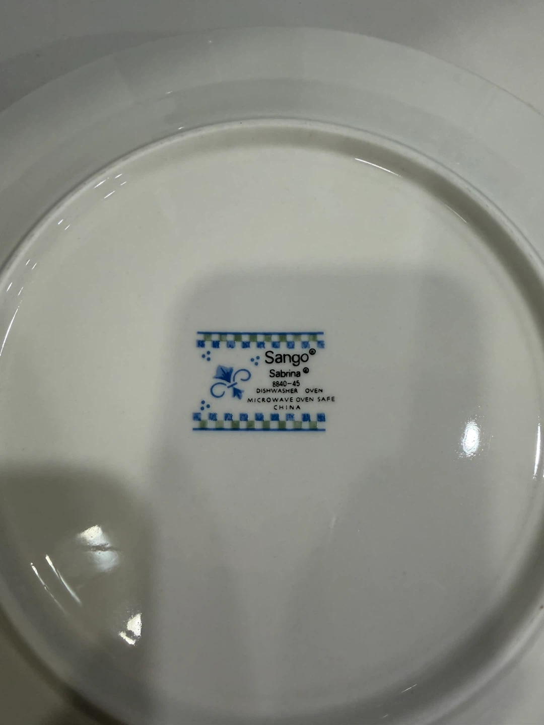 Sango Sabrina Dinnerware Set for Eight - photo 2