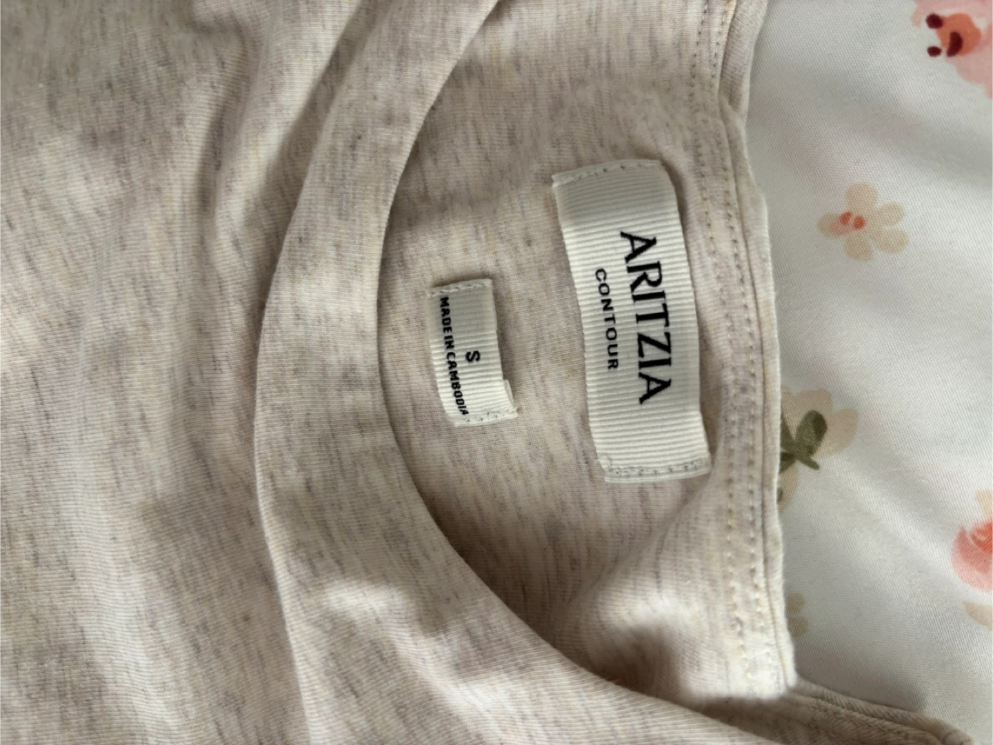 Aritzia Contour body suit - Size Small - photo 2