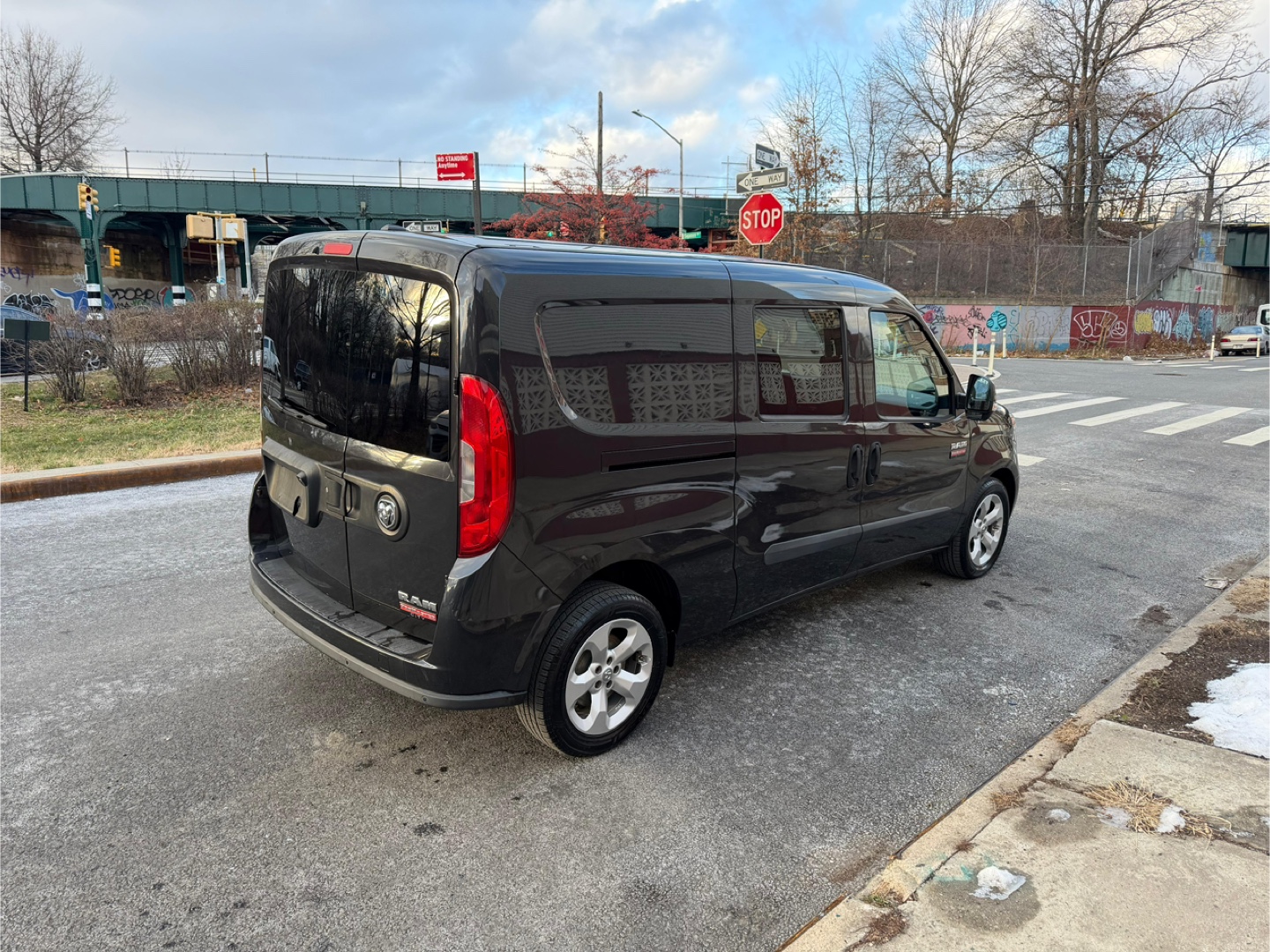 2017 RAM ProMaster City Van 4WD - photo 5