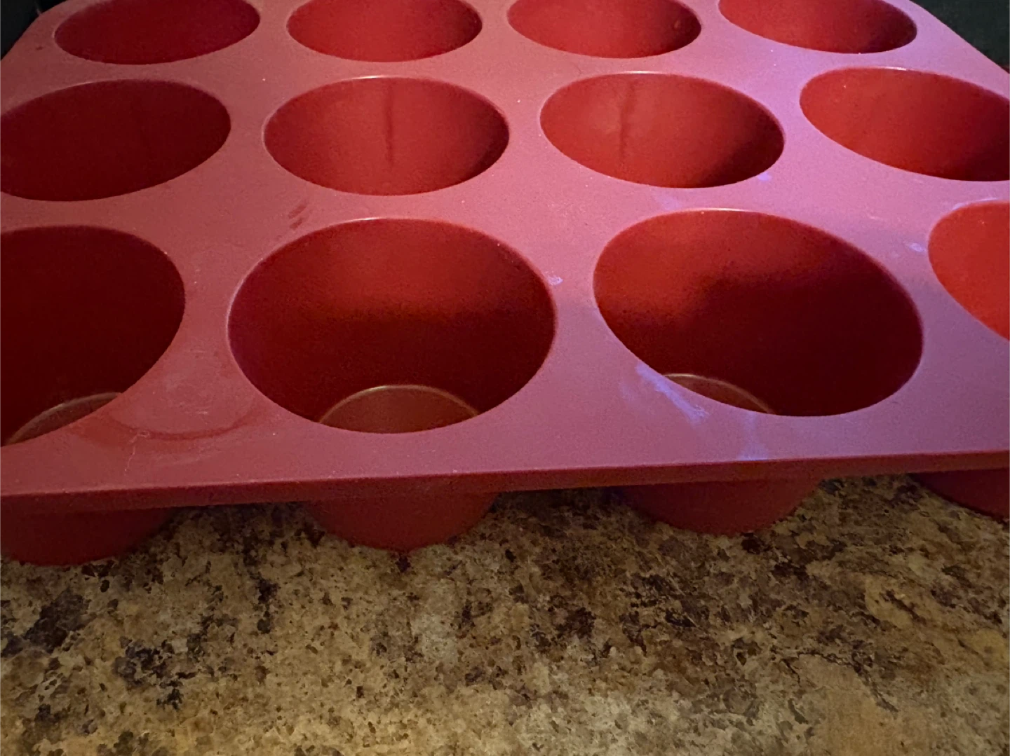 Red Silicone Muffin Pan - 12 Cup - photo 2