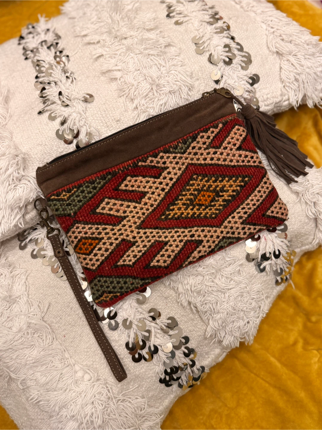 Suede Clutch Bag with Vintage Rug Details from Morocco - photo 3