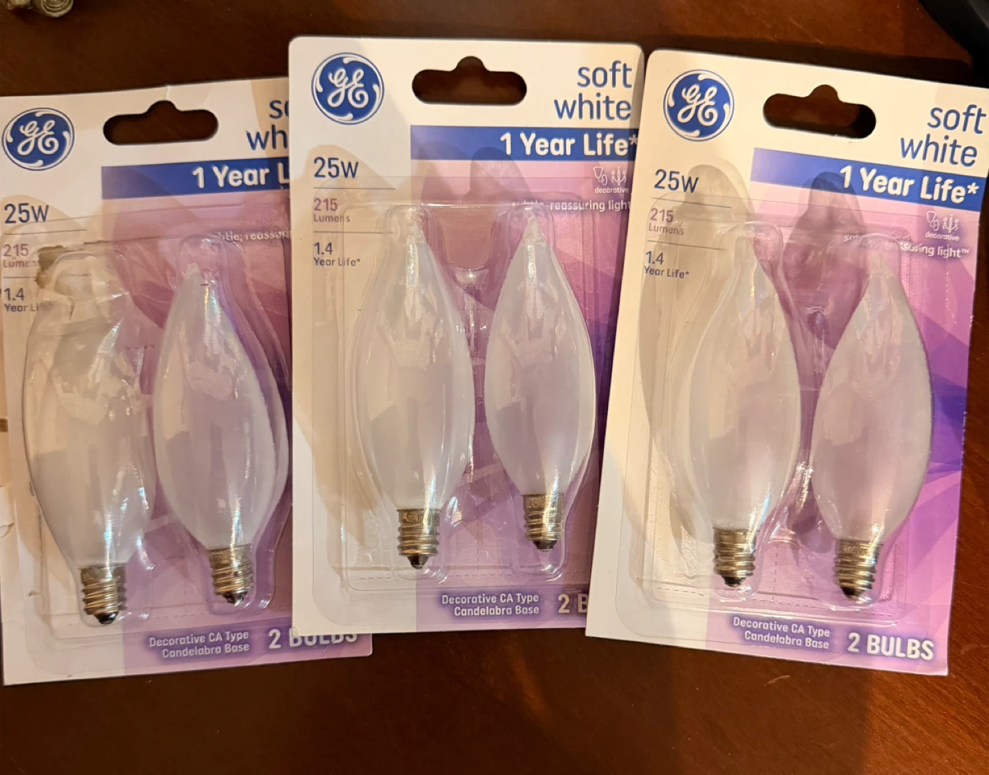 GE Soft White 25W Candelabra Bulbs (6)🏆