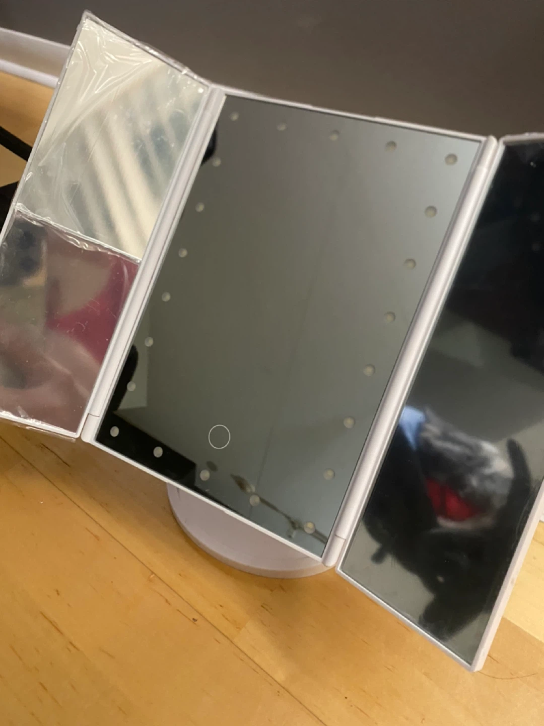 LED light Makeup Mirror