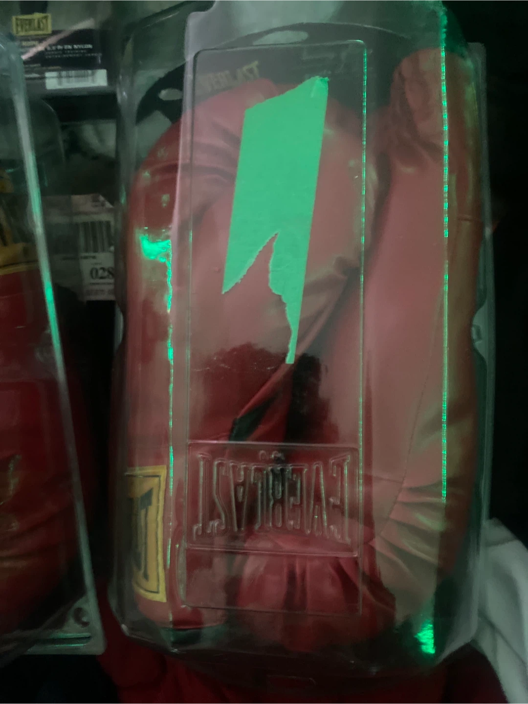 Everlast 2964 Boxing Gloves - 14 oz - photo 2