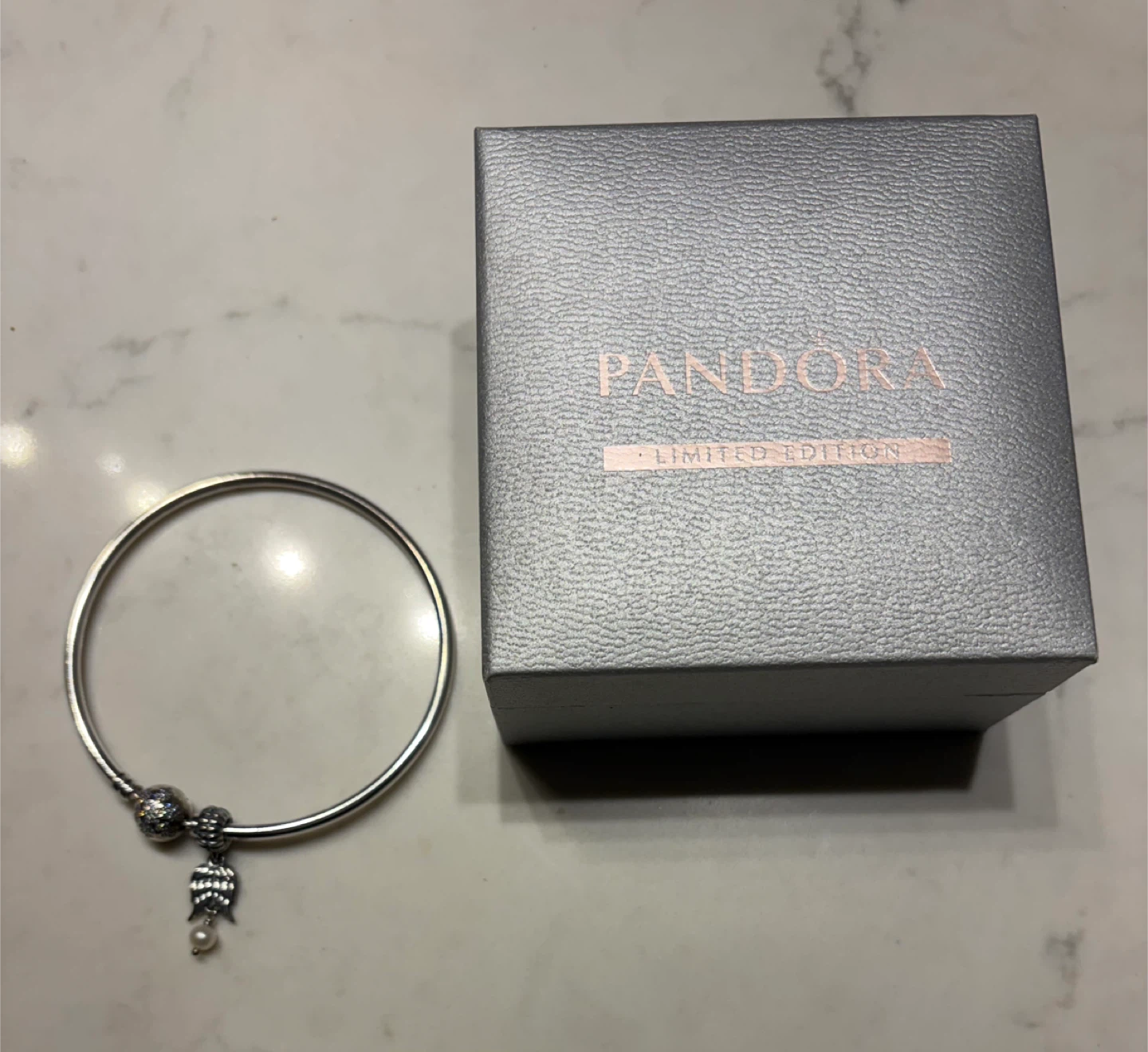 Pandora Unique Snowflake LTD Edition Bangle