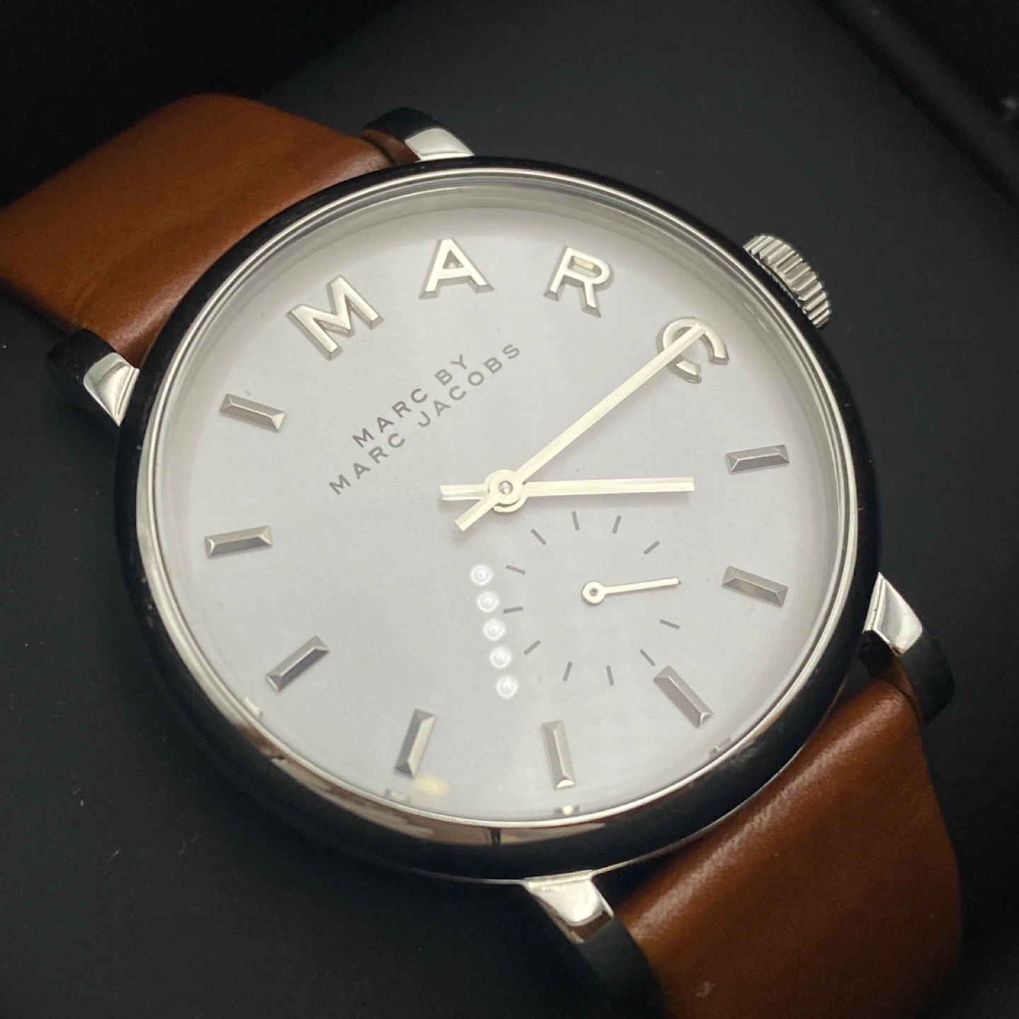 Marc Jacobs Women’s Analog Watch Leather Band - photo 3