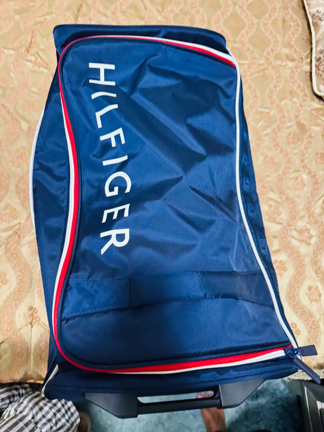 Tommy Hilfiger Rolling Duffel Bag - Blue