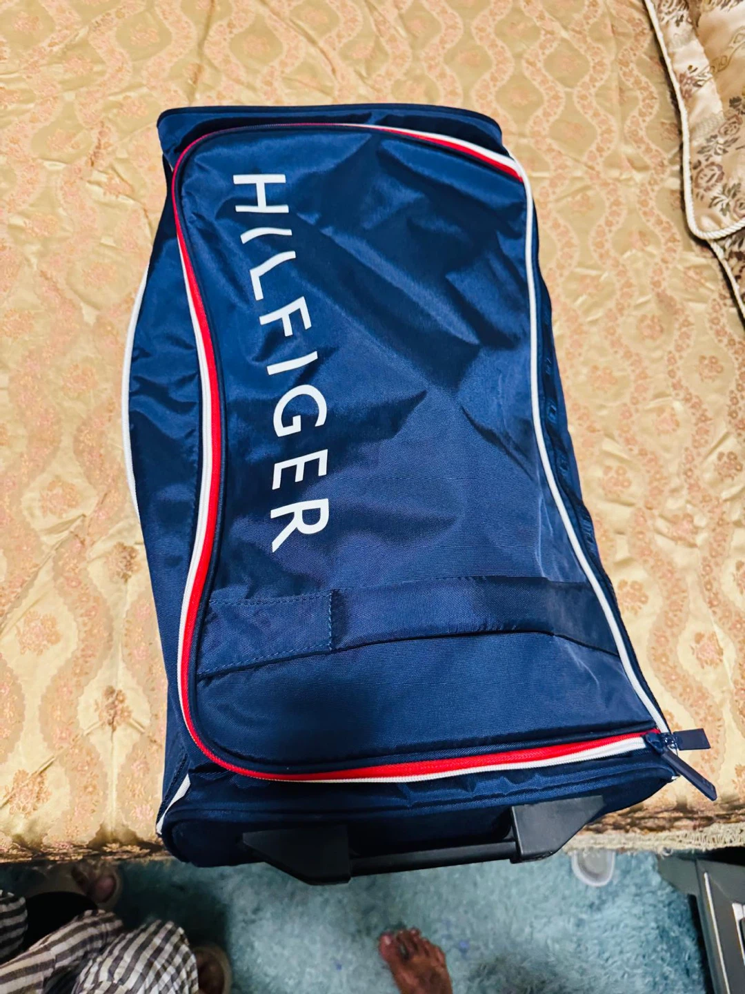 Tommy Hilfiger Rolling Duffel Bag - Blue - photo 4