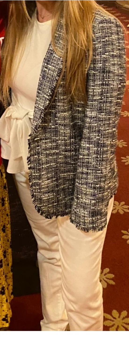 Elie Tahari Tweed Blazer size 8 - photo 3
