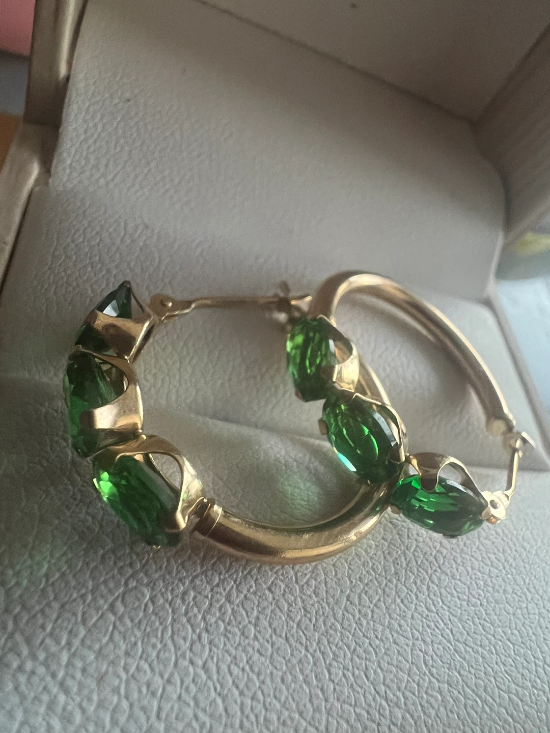 14 k Gold Hoop Earrings with lab emeralds - photo 2