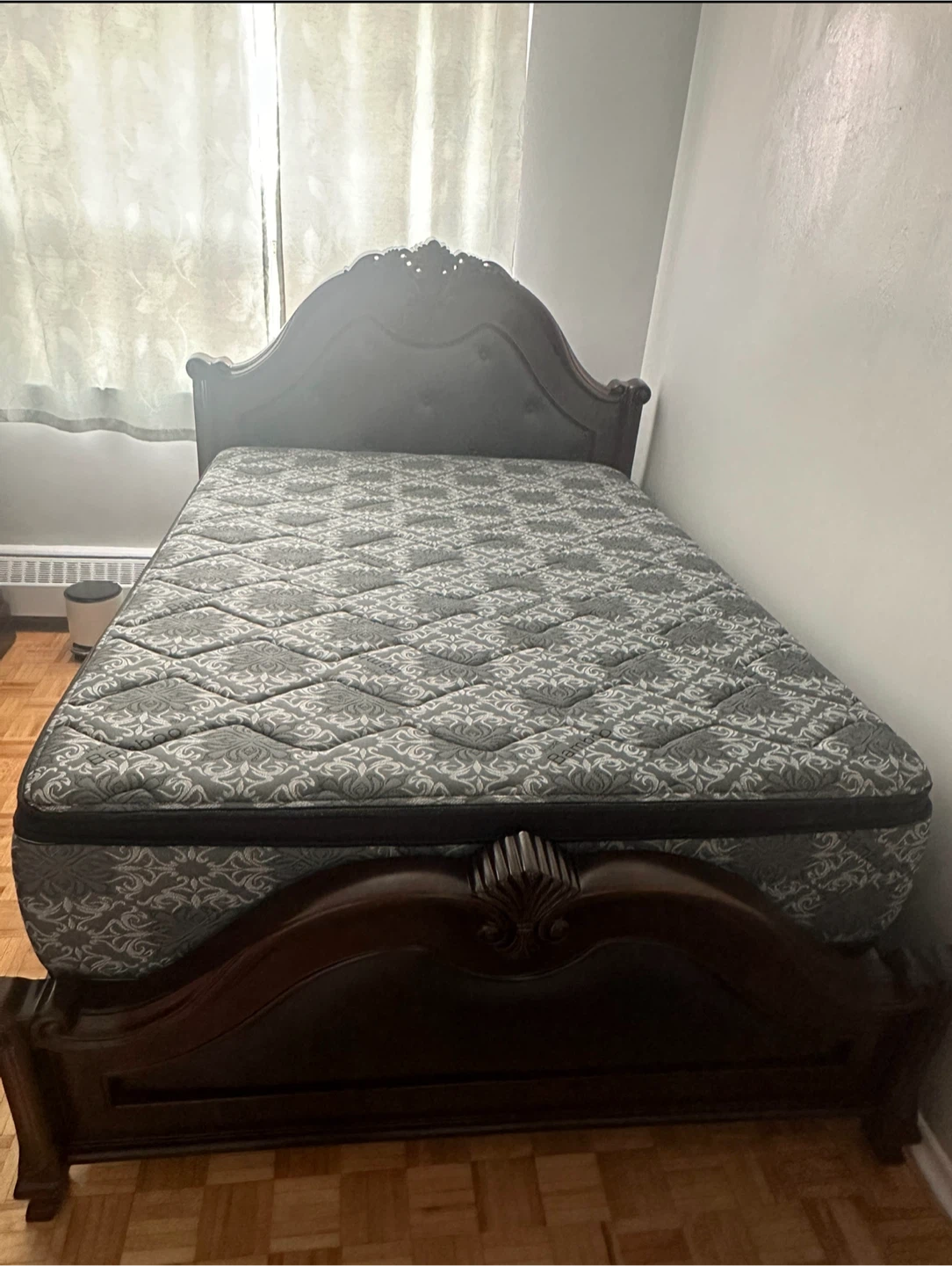 Queen Bedroom Set