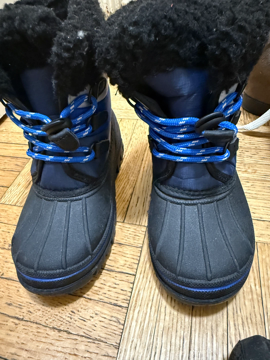 Carter's Size 5 Toddler Shoes boots 10 number