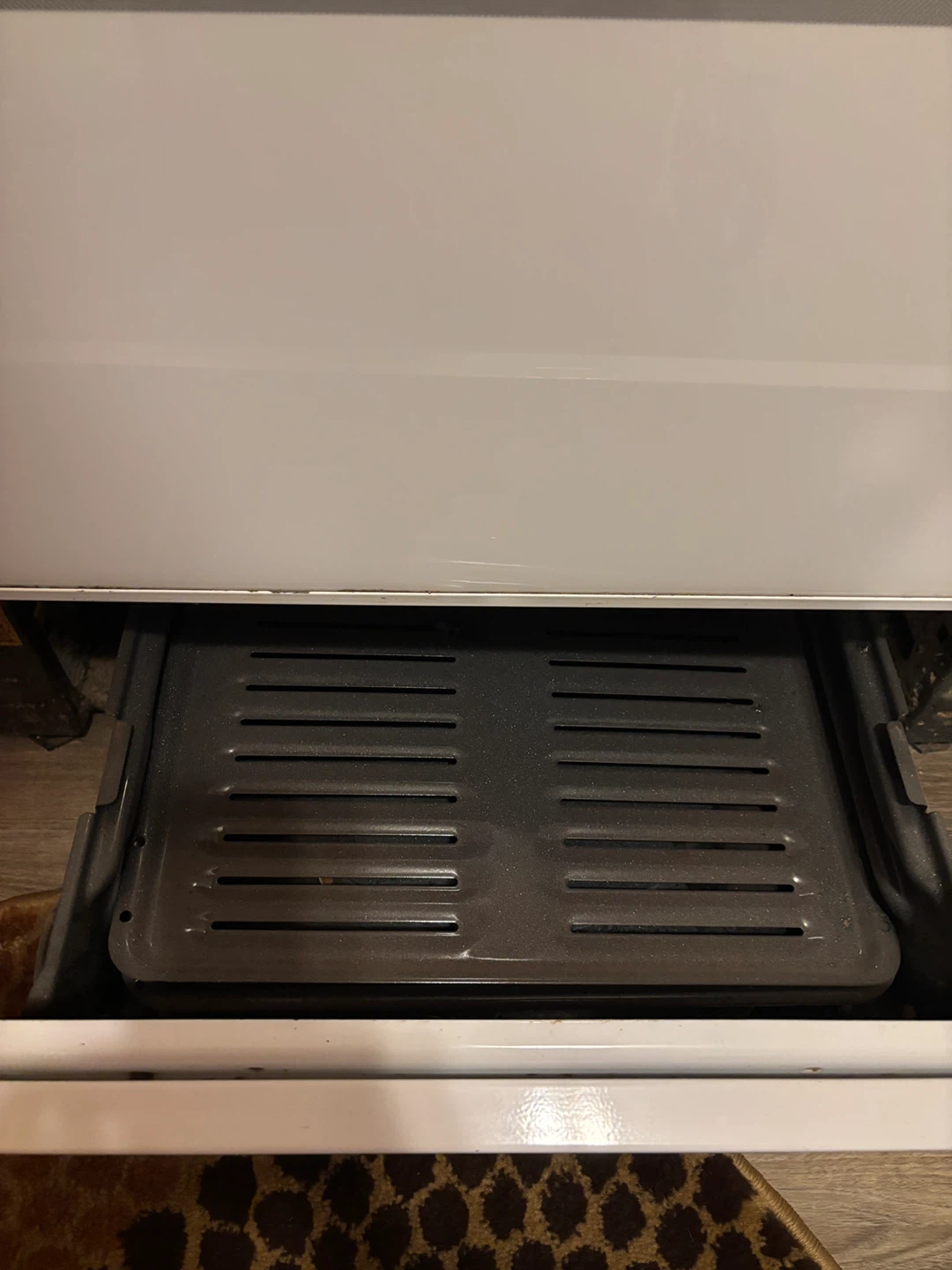 Kenmore 30” free standing slide in GAS Range - photo 4