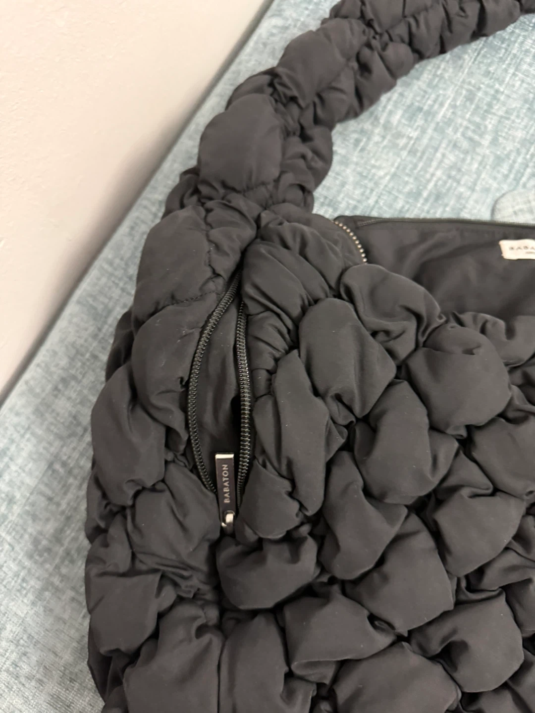 Aritzia Babaton Puffer Bag - Black - photo 2
