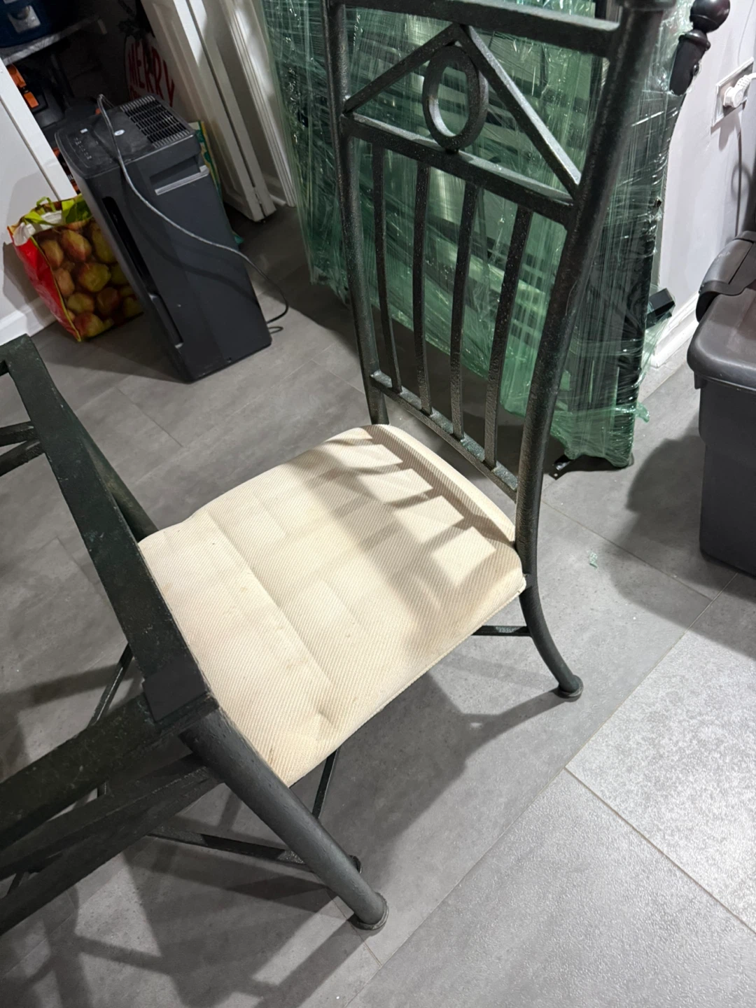 Dining Table with 2 Chairs - Metal Frame - photo 4