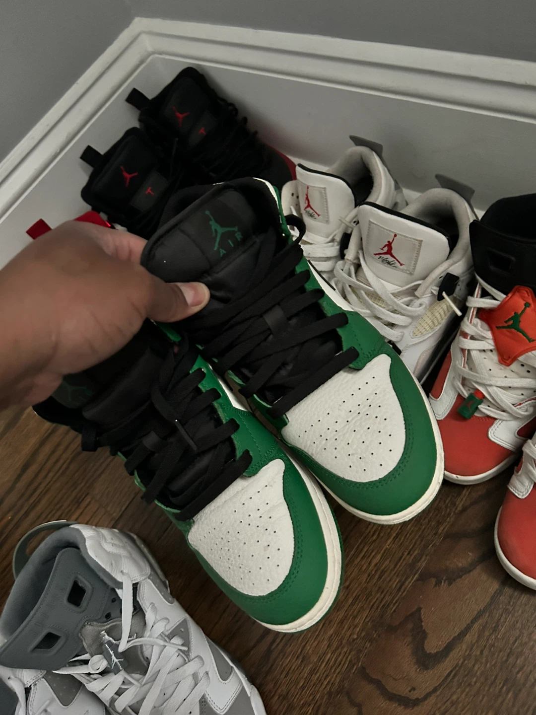 Nike Air Jordan 1 Retro High Lucky Green