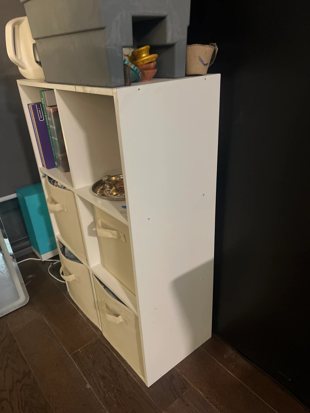 White 6-Cube Storage Shelf - photo 2