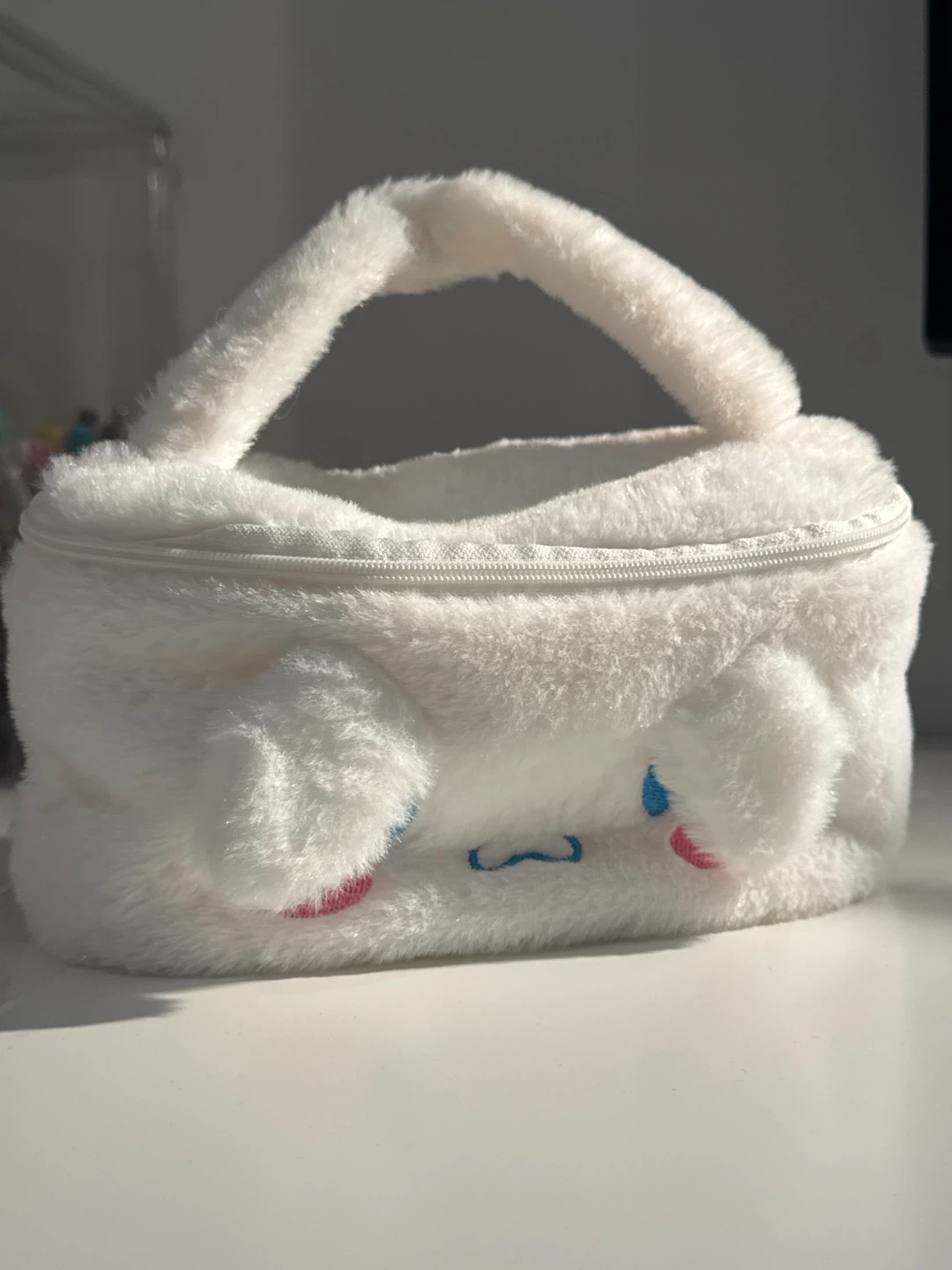Cinnamoroll Fluffy Bag - White