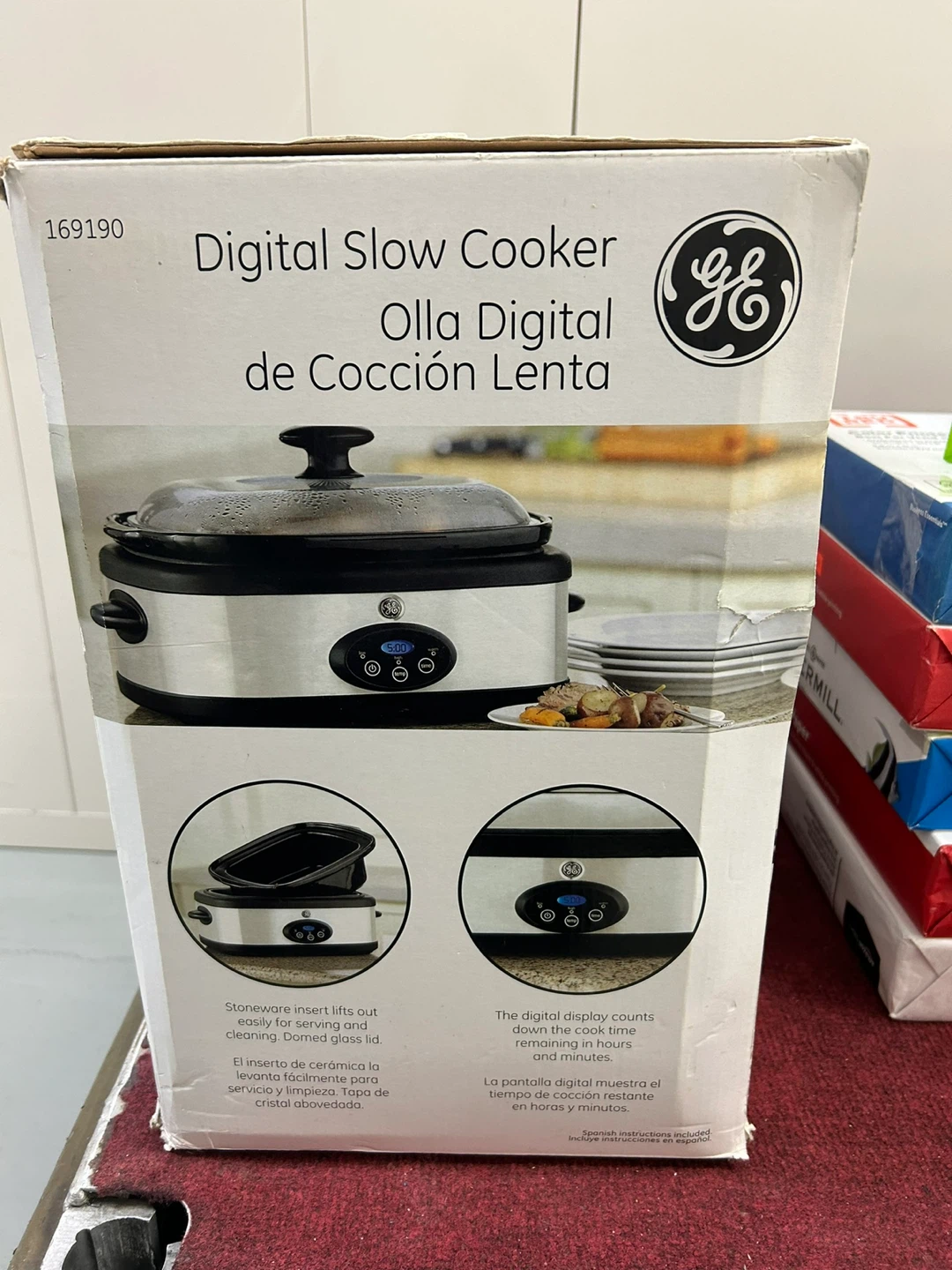 GE 6.5-Quart Digital Slow Cooker - New in Box!