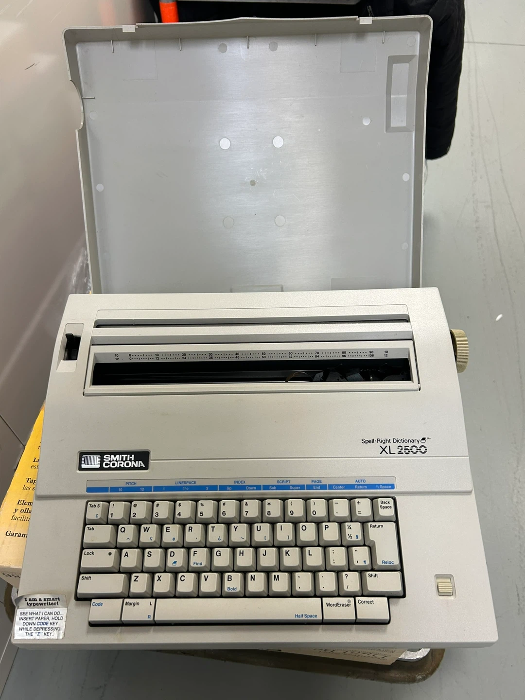 Smith Corona XL 255c Spell-Right Dictionary Typewriter